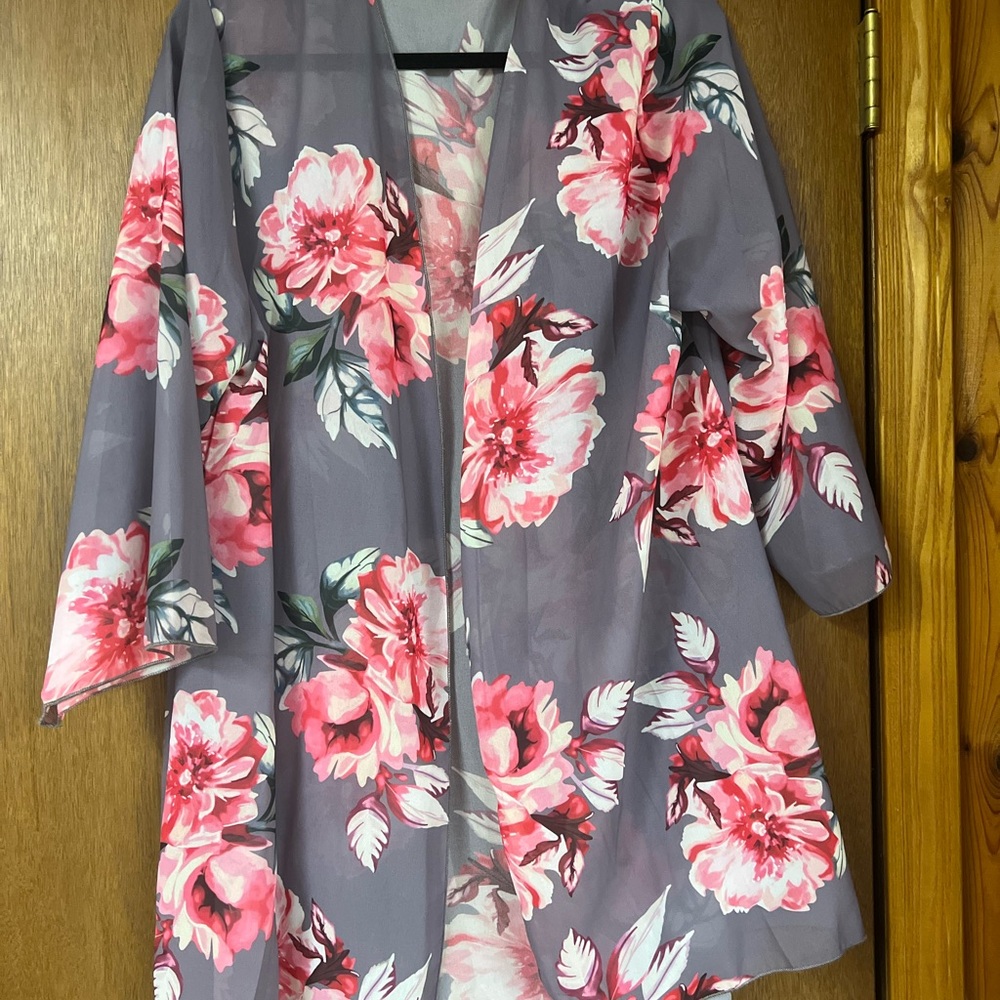 Floral Kimono Robe - Pink and Gray